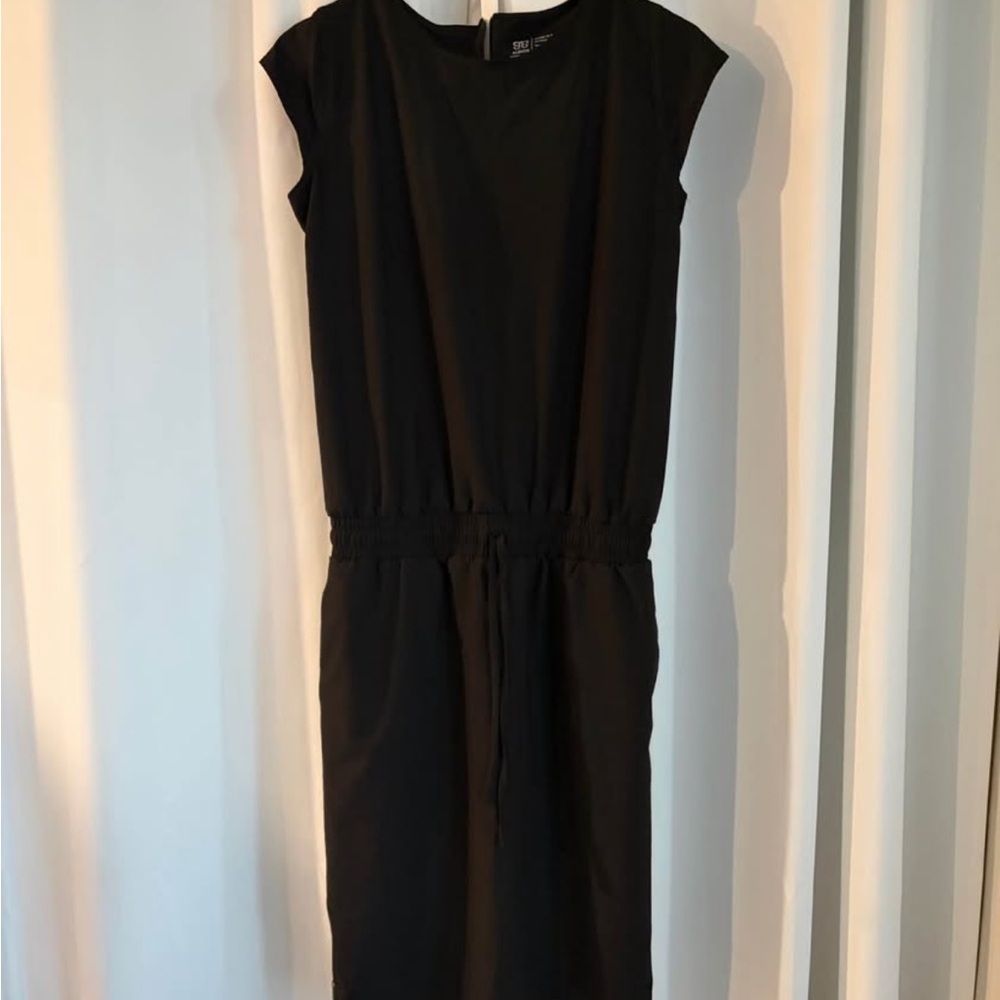 Albion Classic Black Midi Dress